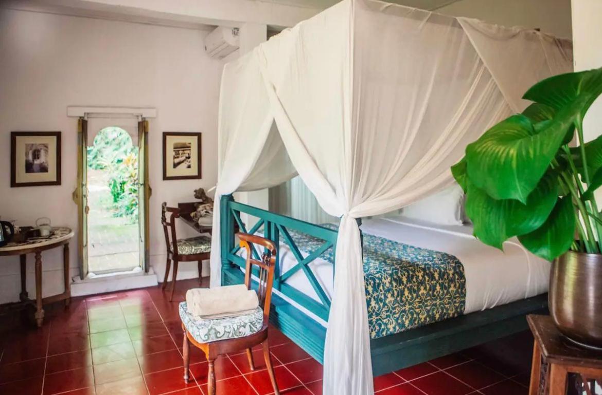 Taman Bebek Bali Hotel Ubud  Luaran gambar